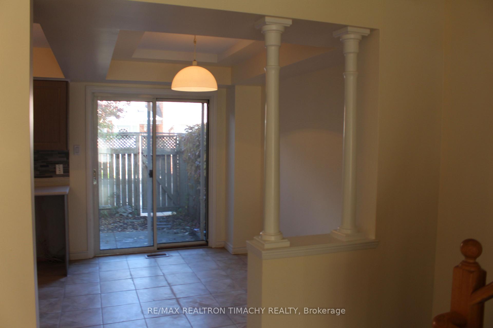 Photo 10 of Unit 33A, 18 Clark Avenue W, Vaughan, Crestwood-Springfarm-Yorkhill — HOMEH