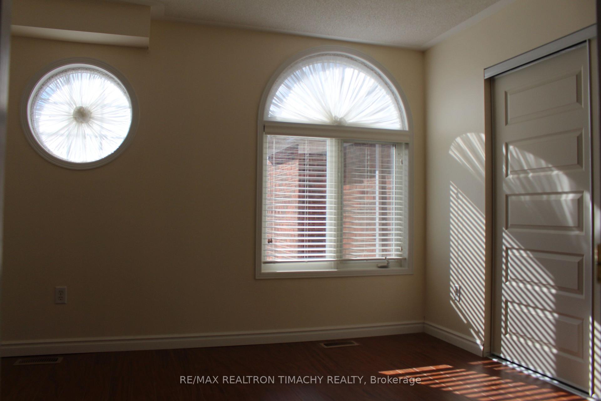 Photo 14 of Unit 33A, 18 Clark Avenue W, Vaughan, Crestwood-Springfarm-Yorkhill — HOMEH