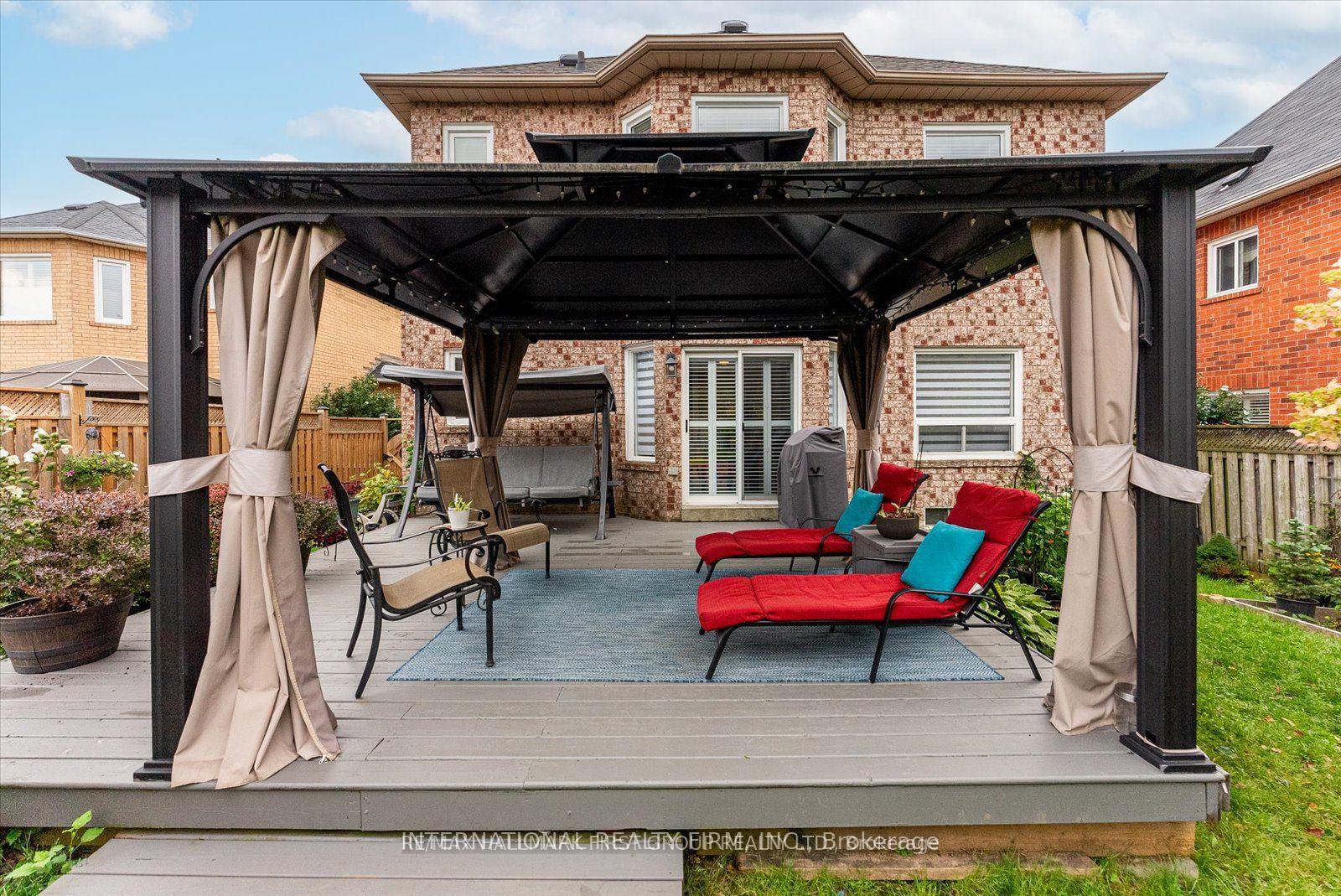 Photo 16 of 23 Morden Crescent, Ajax, Central West — HOMEH