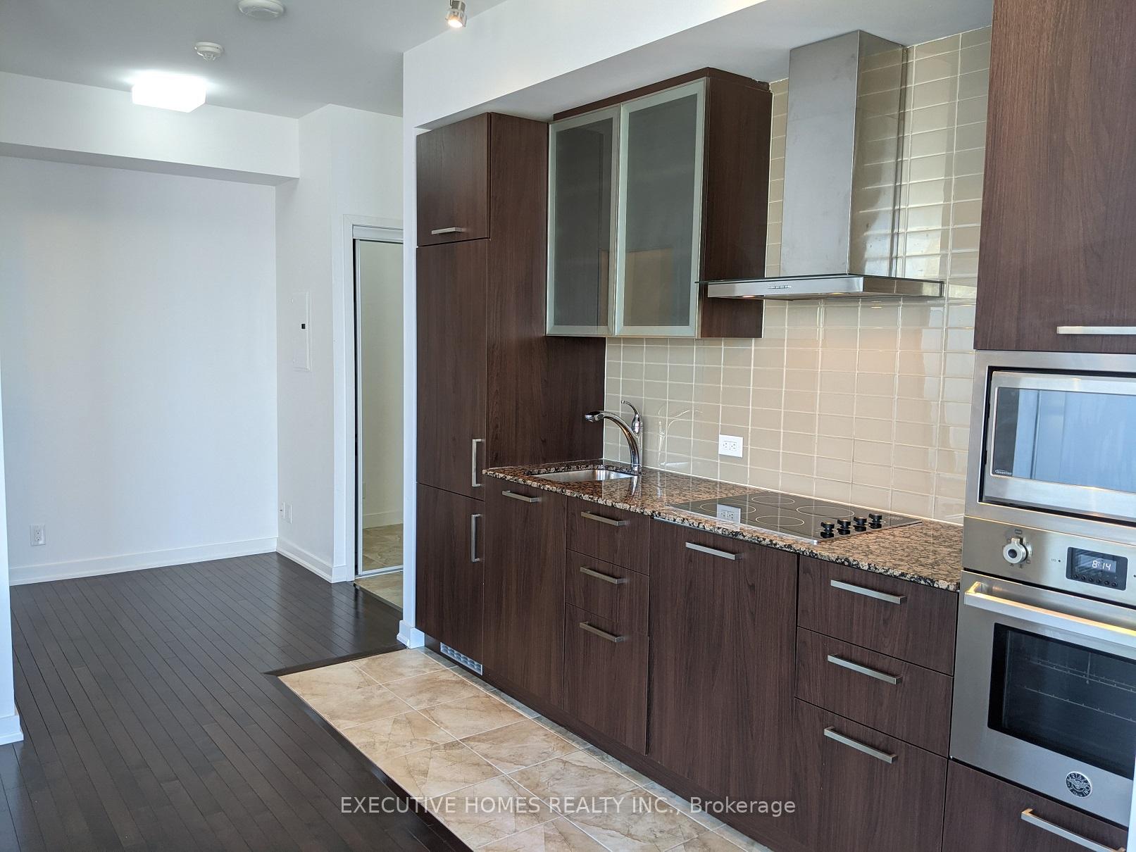 Photo 3 of Unit 3207, 12 York Street, Toronto, Waterfront Communities — HOMEH