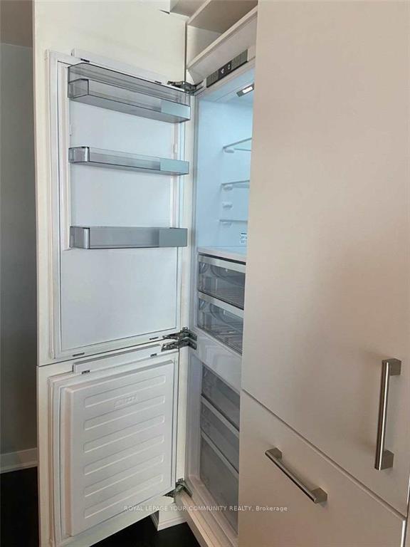 Photo 7 of Unit 3702, 88 Harbour Street, Toronto, Waterfront Communities — HOMEH