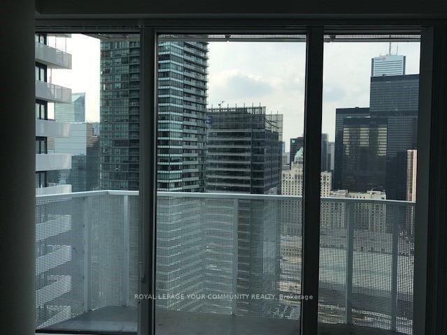 Photo 12 of Unit 3702, 88 Harbour Street, Toronto, Waterfront Communities — HOMEH