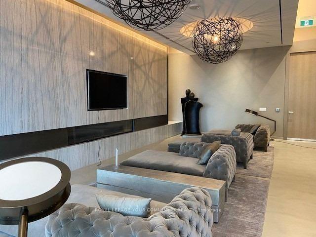 Photo 16 of Unit 3702, 88 Harbour Street, Toronto, Waterfront Communities — HOMEH