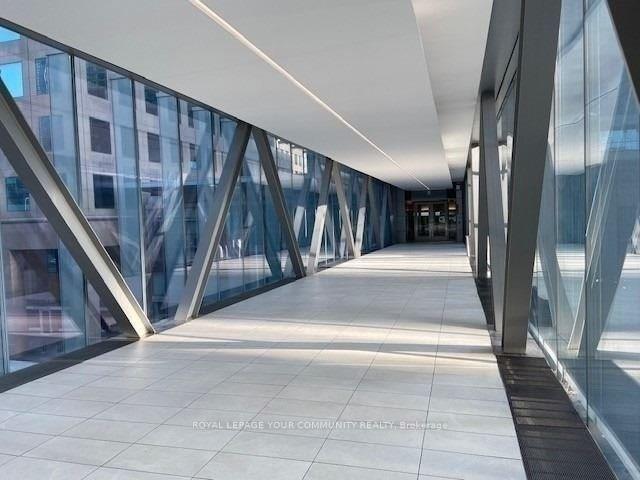 Photo 19 of Unit 3702, 88 Harbour Street, Toronto, Waterfront Communities — HOMEH