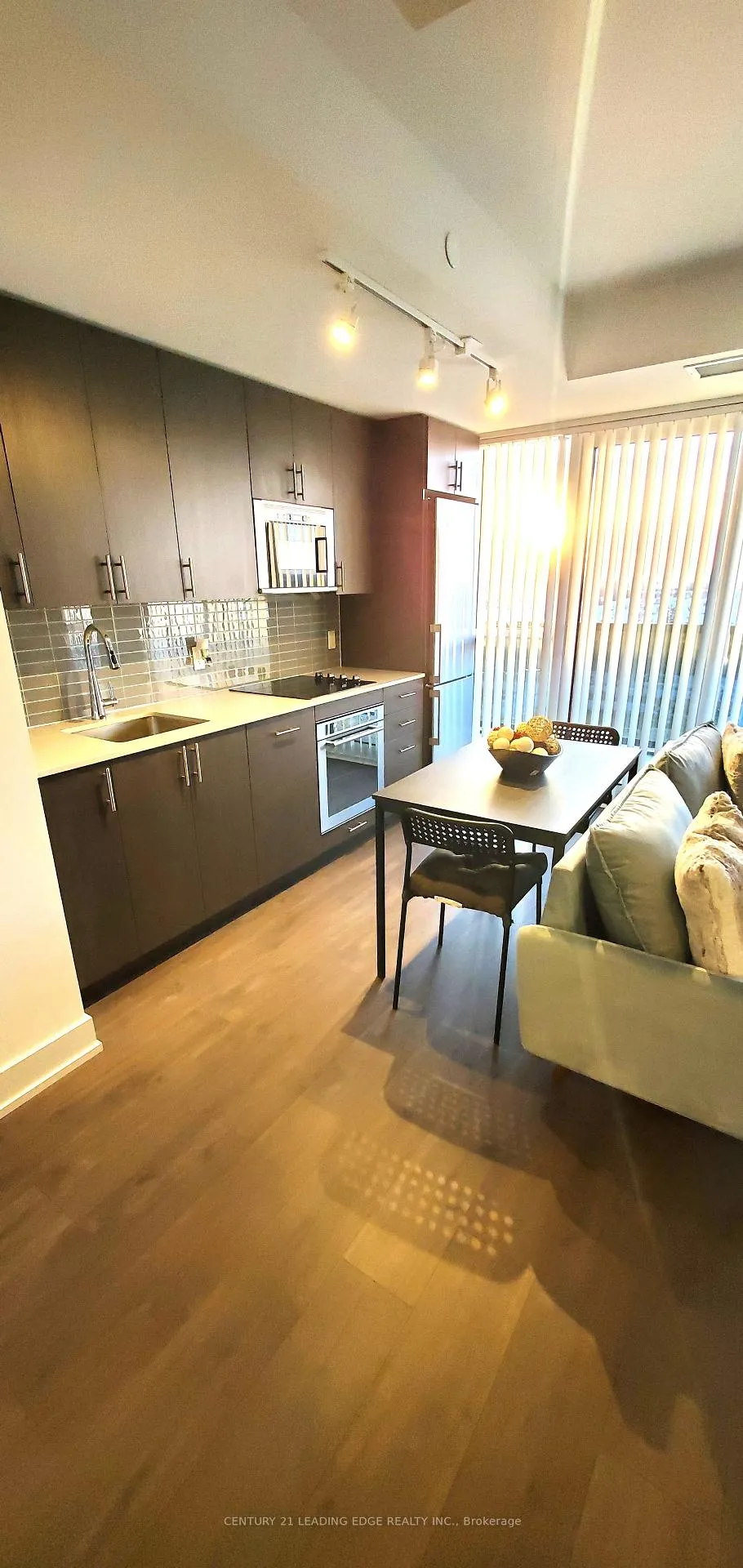 Photo 6 of Unit 921, 2550 Simcoe Street N, Oshawa, Windfields — HOMEH