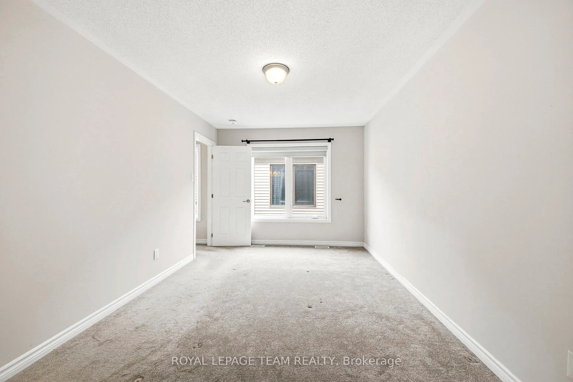 Photo 20 of 362 Aphelion Crescent, Ottawa, Barrhaven - Half Moon Bay — HOMEH