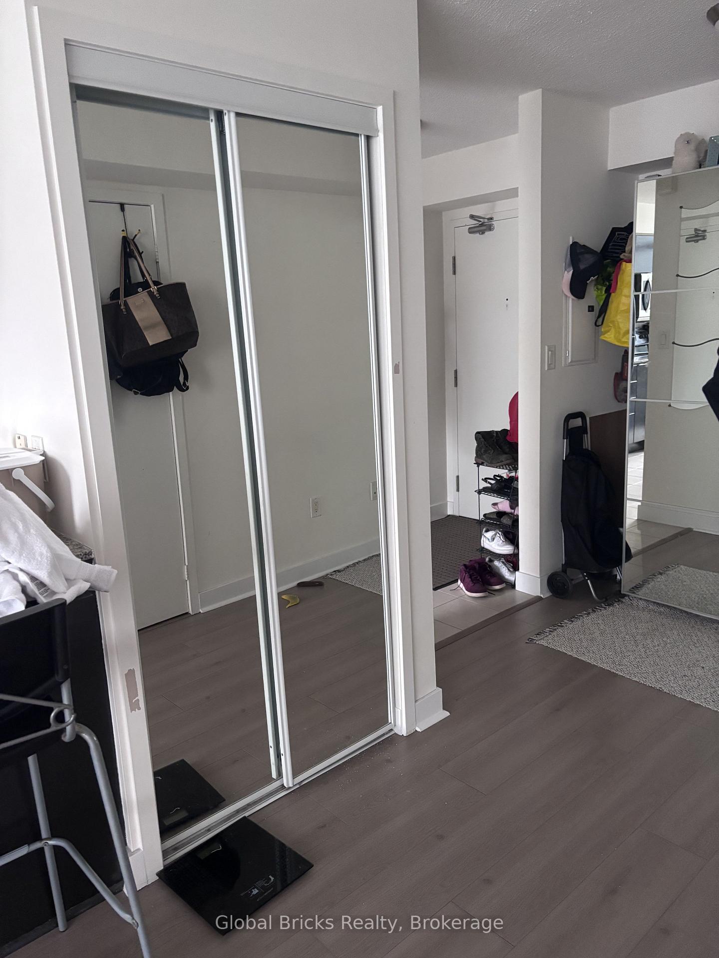 Photo 15 of Unit 1003, 11 Brunel Court, Toronto, Waterfront Communities — HOMEH
