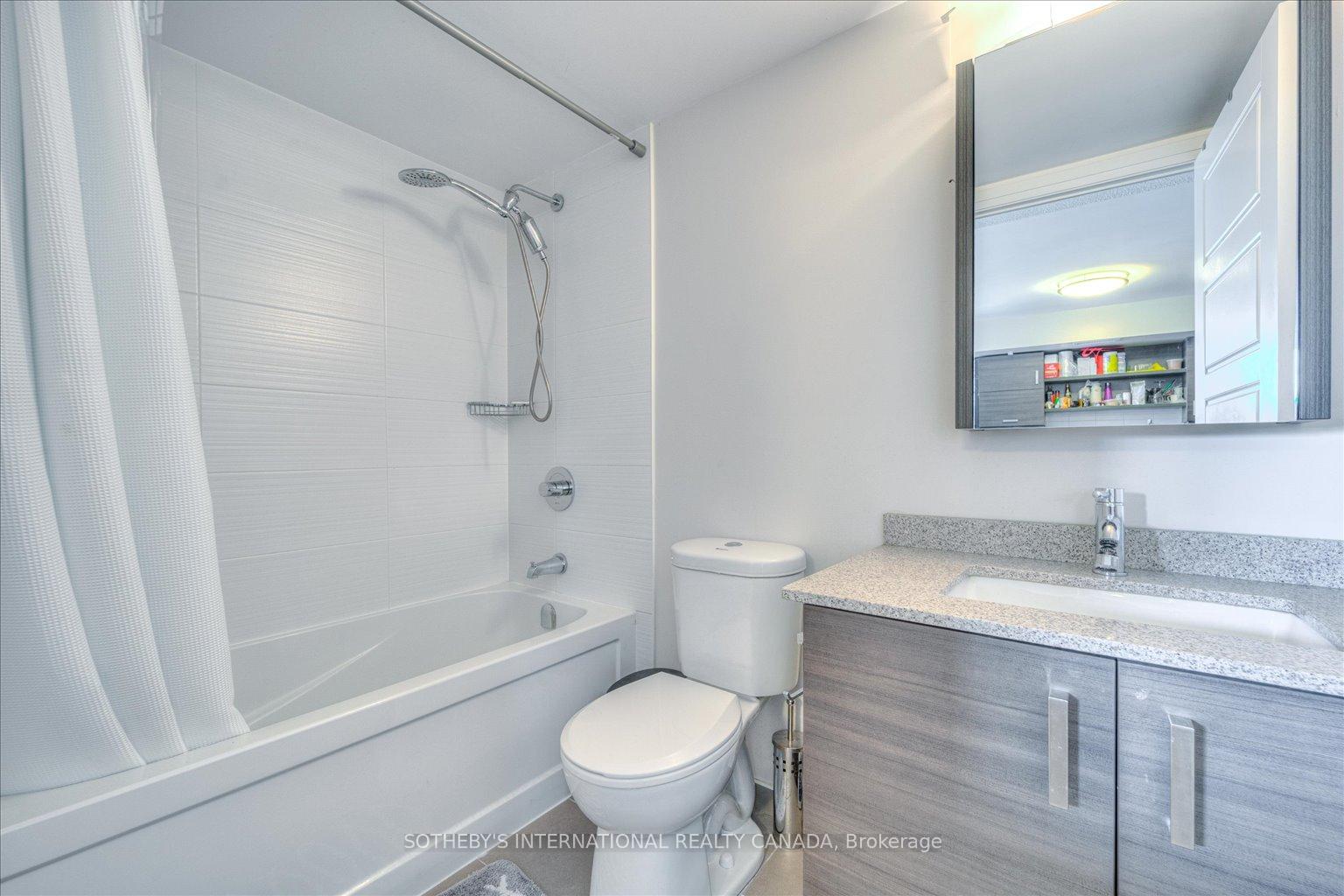 Photo 5 of Unit 1007, 1 Uptown Drive, Markham, Unionville — HOMEH