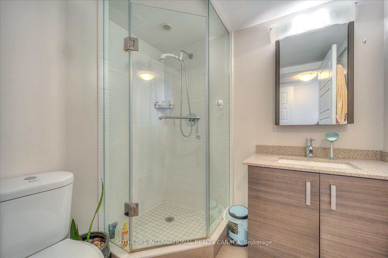 Photo 6 of Unit 1007, 1 Uptown Drive, Markham, Unionville — HOMEH