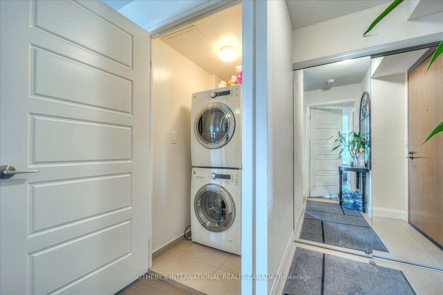 Photo 8 of Unit 1007, 1 Uptown Drive, Markham, Unionville — HOMEH