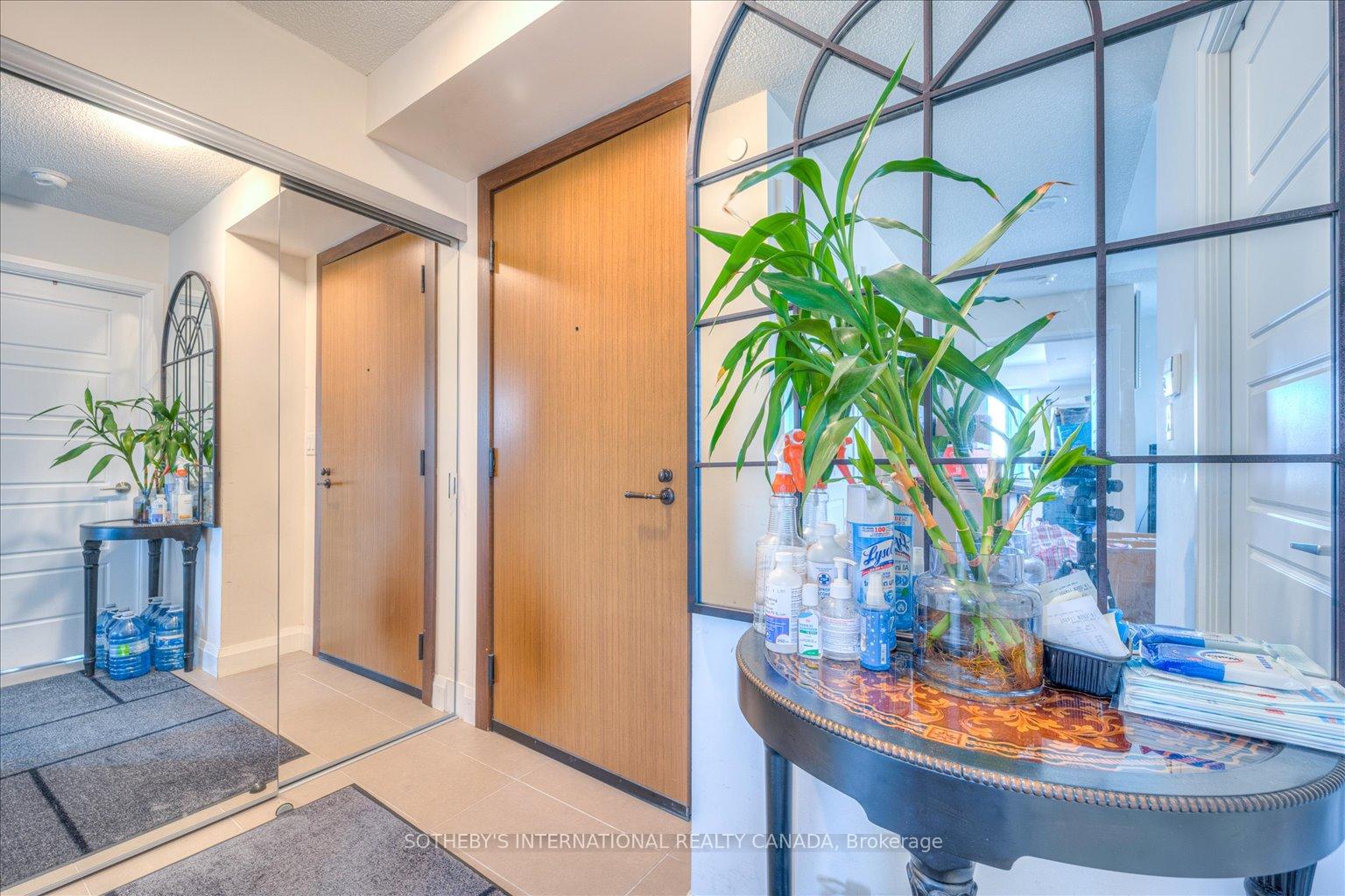 Photo 9 of Unit 1007, 1 Uptown Drive, Markham, Unionville — HOMEH