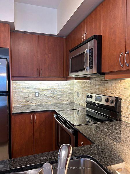 Photo 8 of Unit 1601, 20 North Park Road, Vaughan, Beverley Glen — HOMEH
