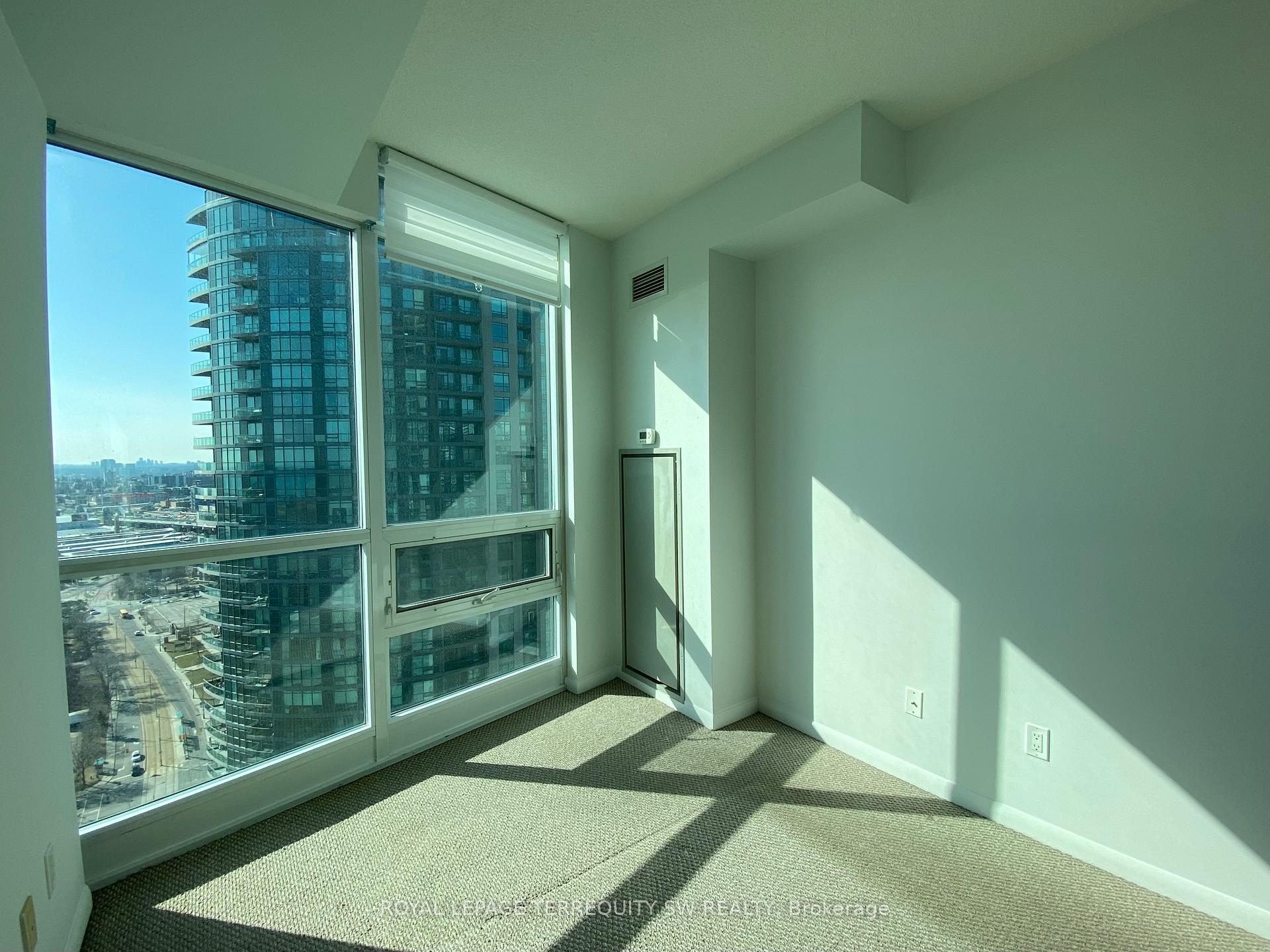 Photo 20 of Unit 2907, 215 Fort York Boulevard, Toronto, Niagara — HOMEH