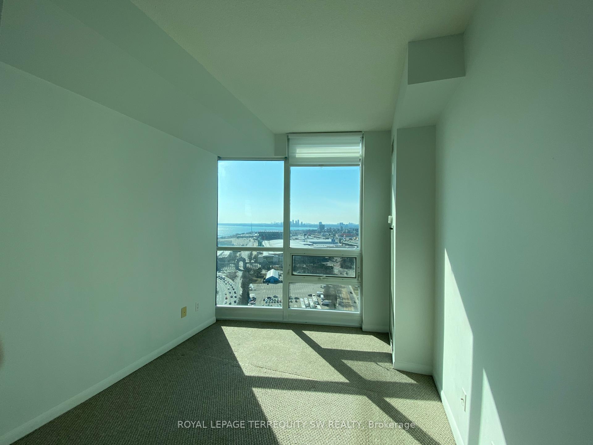 Photo 21 of Unit 2907, 215 Fort York Boulevard, Toronto, Niagara — HOMEH