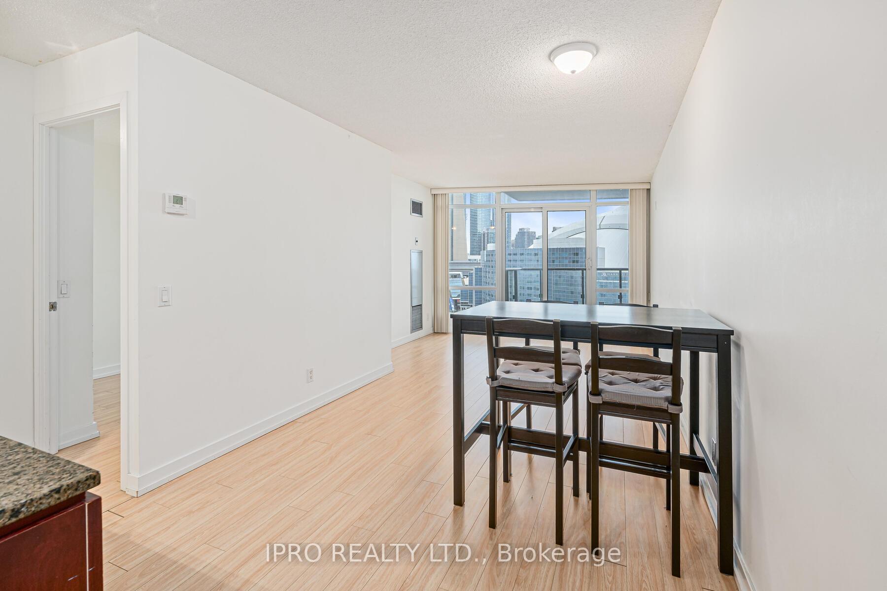 Photo 2 of Unit 1808, 373 Front Street W, Toronto, Waterfront Communities — HOMEH