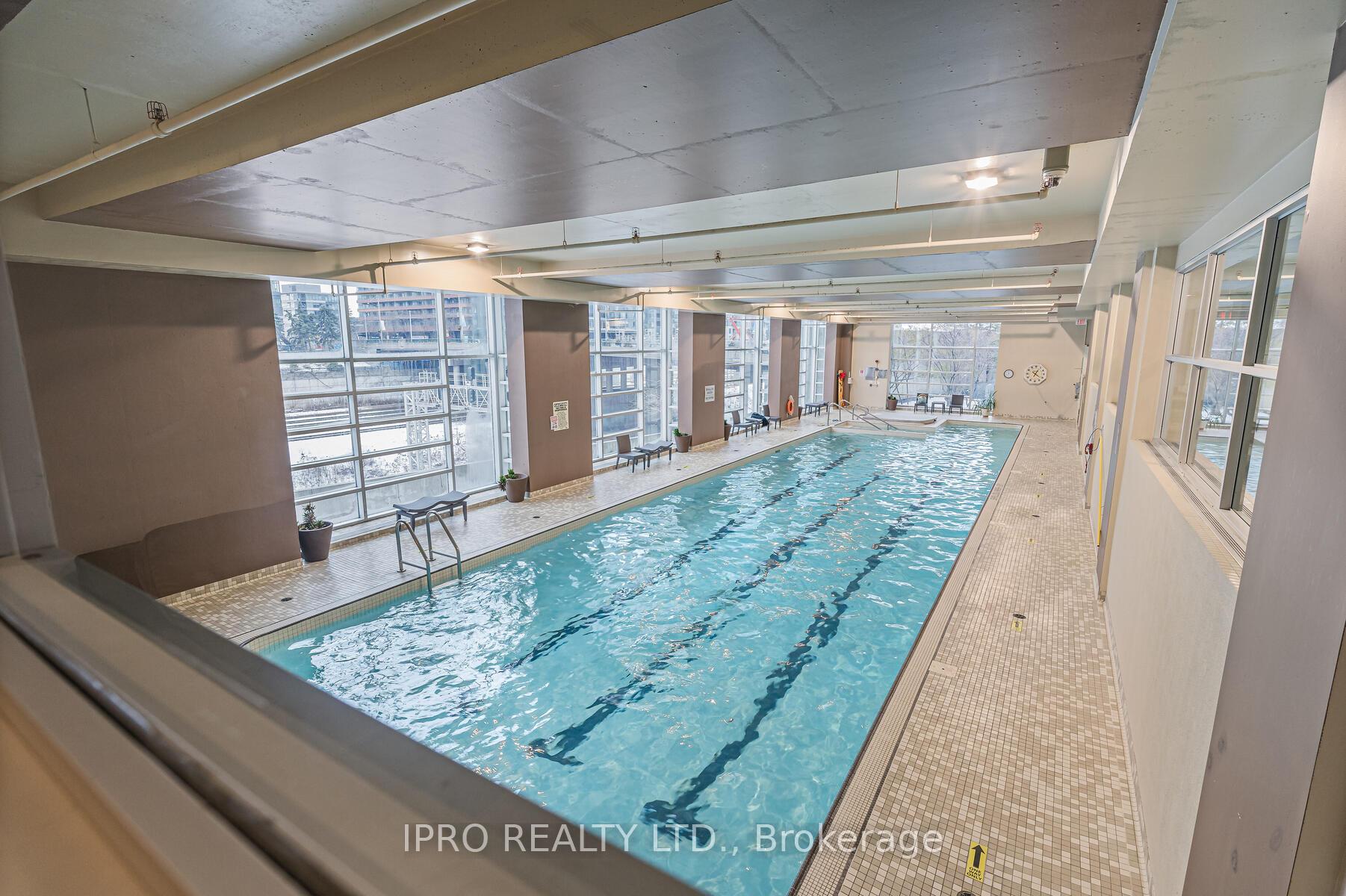 Photo 12 of Unit 1808, 373 Front Street W, Toronto, Waterfront Communities — HOMEH