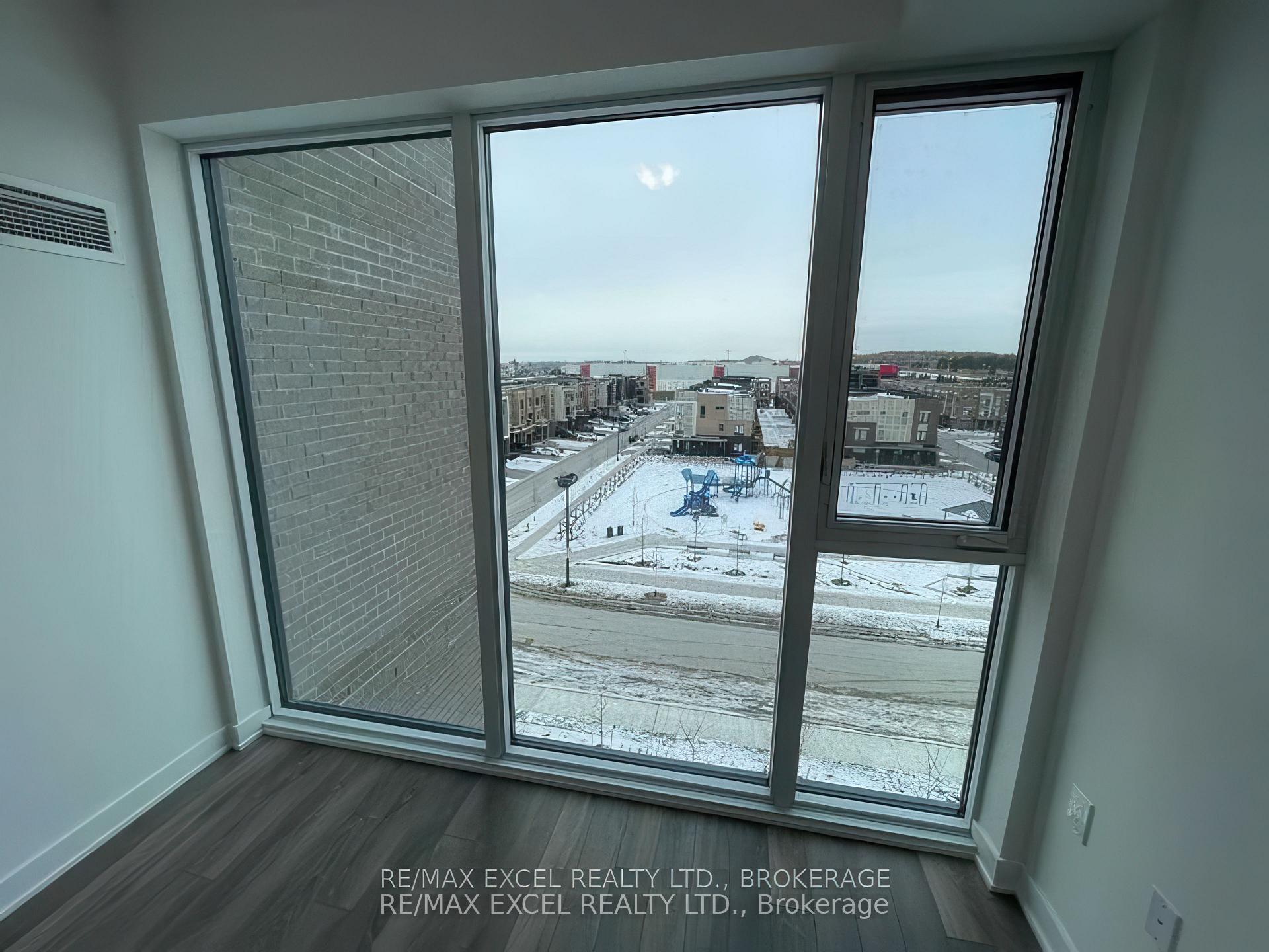 Photo 4 of Unit 524, 100 Eagle Rock Way, Vaughan, Rural Vaughan — HOMEH