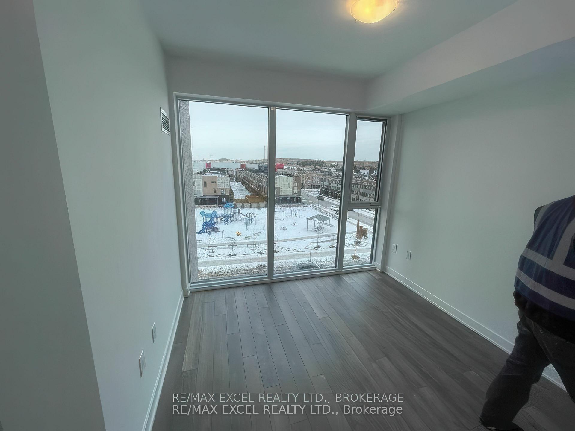 Photo 5 of Unit 524, 100 Eagle Rock Way, Vaughan, Rural Vaughan — HOMEH