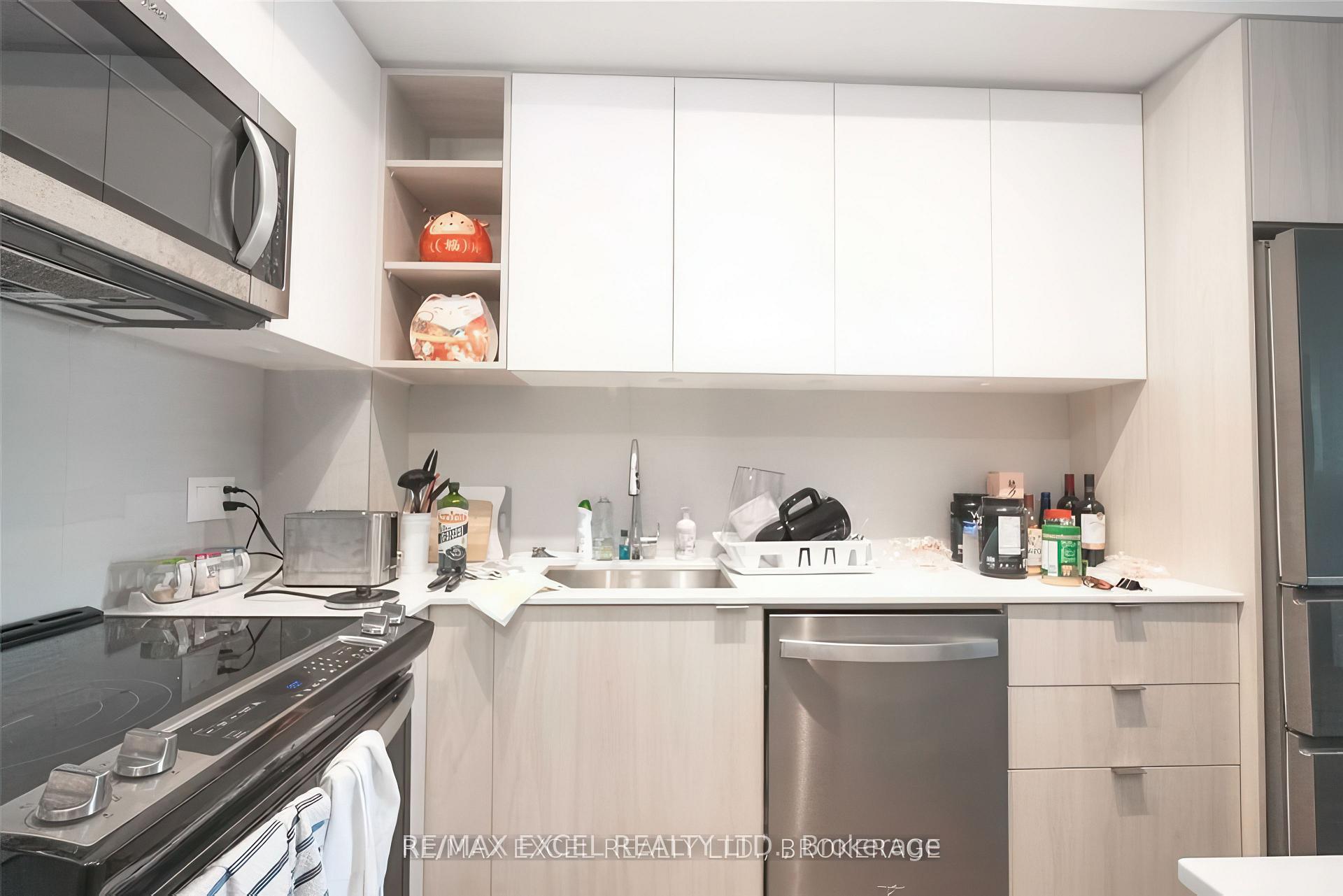Photo 6 of Unit 524, 100 Eagle Rock Way, Vaughan, Rural Vaughan — HOMEH