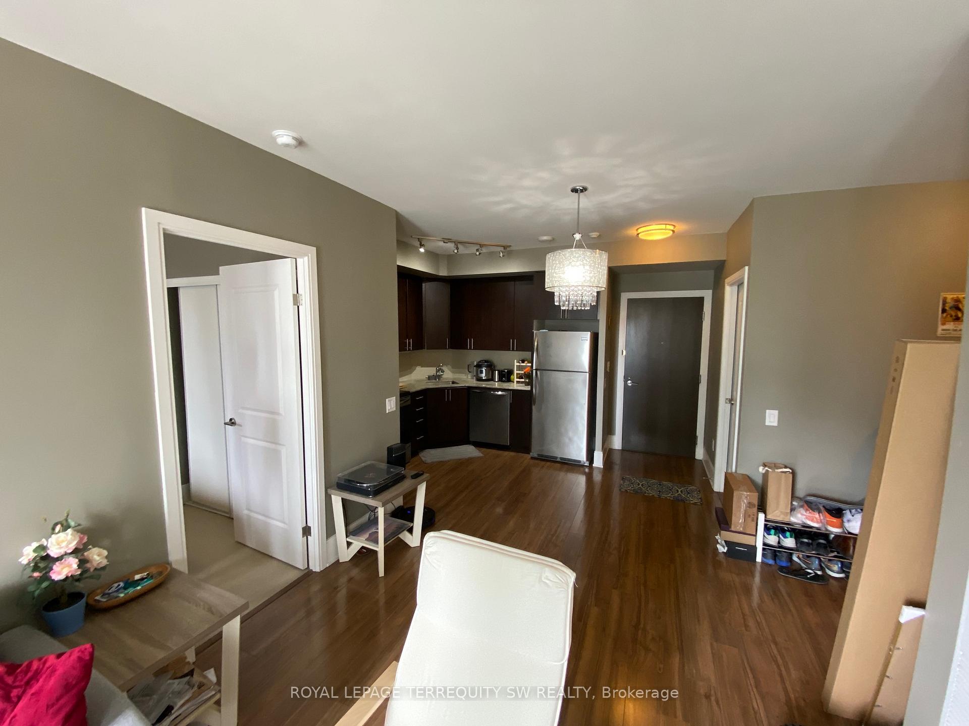 Photo 8 of Unit 330, 560 Front Street W, Toronto, Waterfront Communities — HOMEH