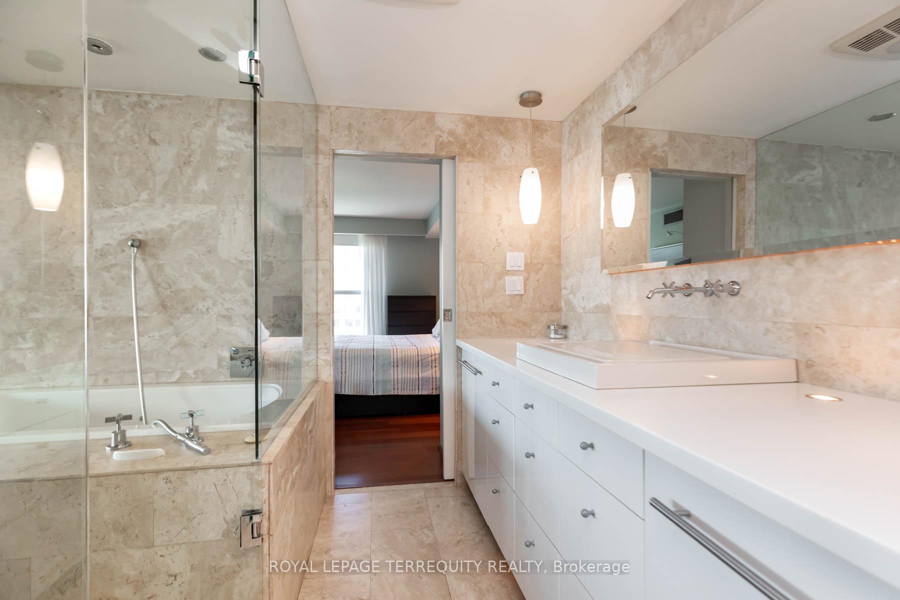 Photo 17 of Unit 708 LT, 99 Harbour Square, Toronto, Waterfront Communities — HOMEH