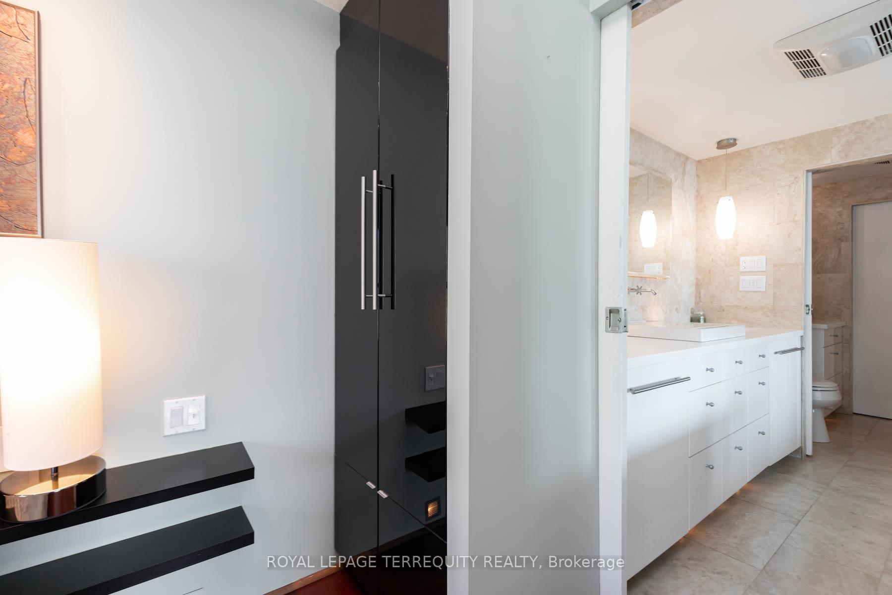 Photo 36 of Unit 708 LT, 99 Harbour Square, Toronto, Waterfront Communities — HOMEH