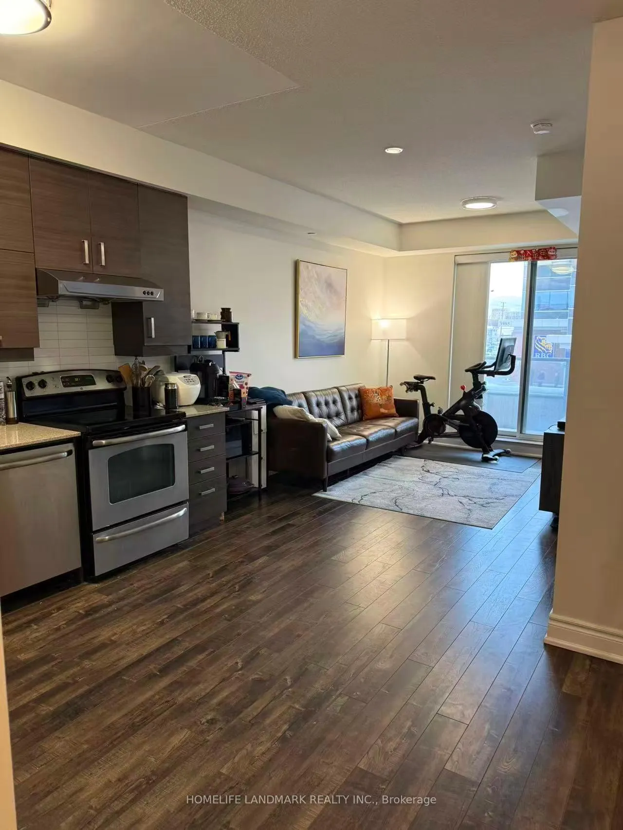 Photo 3 of Unit 229, 8228 Birchmount Road, Markham, Unionville — HOMEH