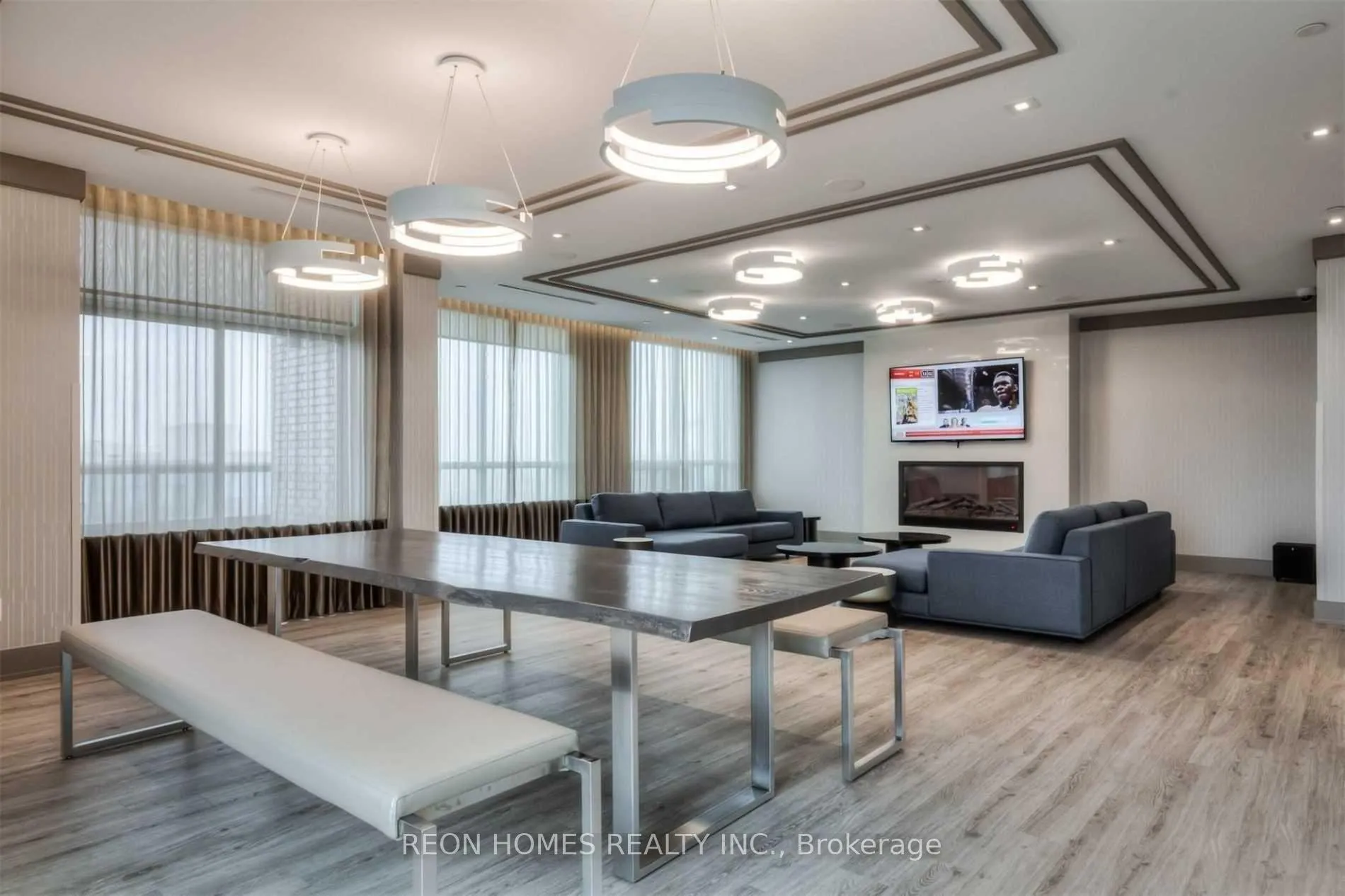 Photo 7 of Unit 508, 25 Water Walk Drive, Markham, Unionville — HOMEH