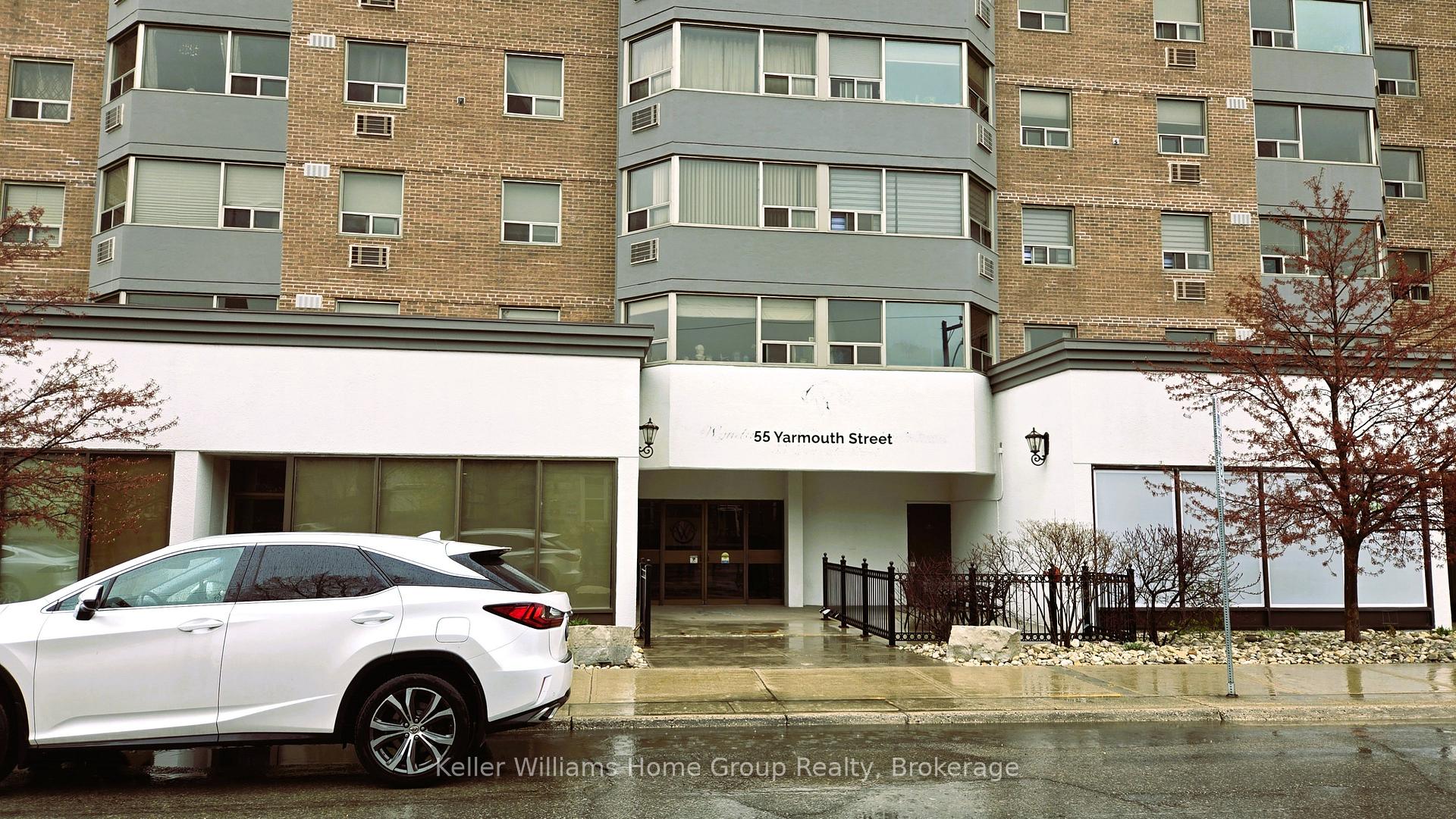 Front of Unit 606, 55 Yarmouth Street
