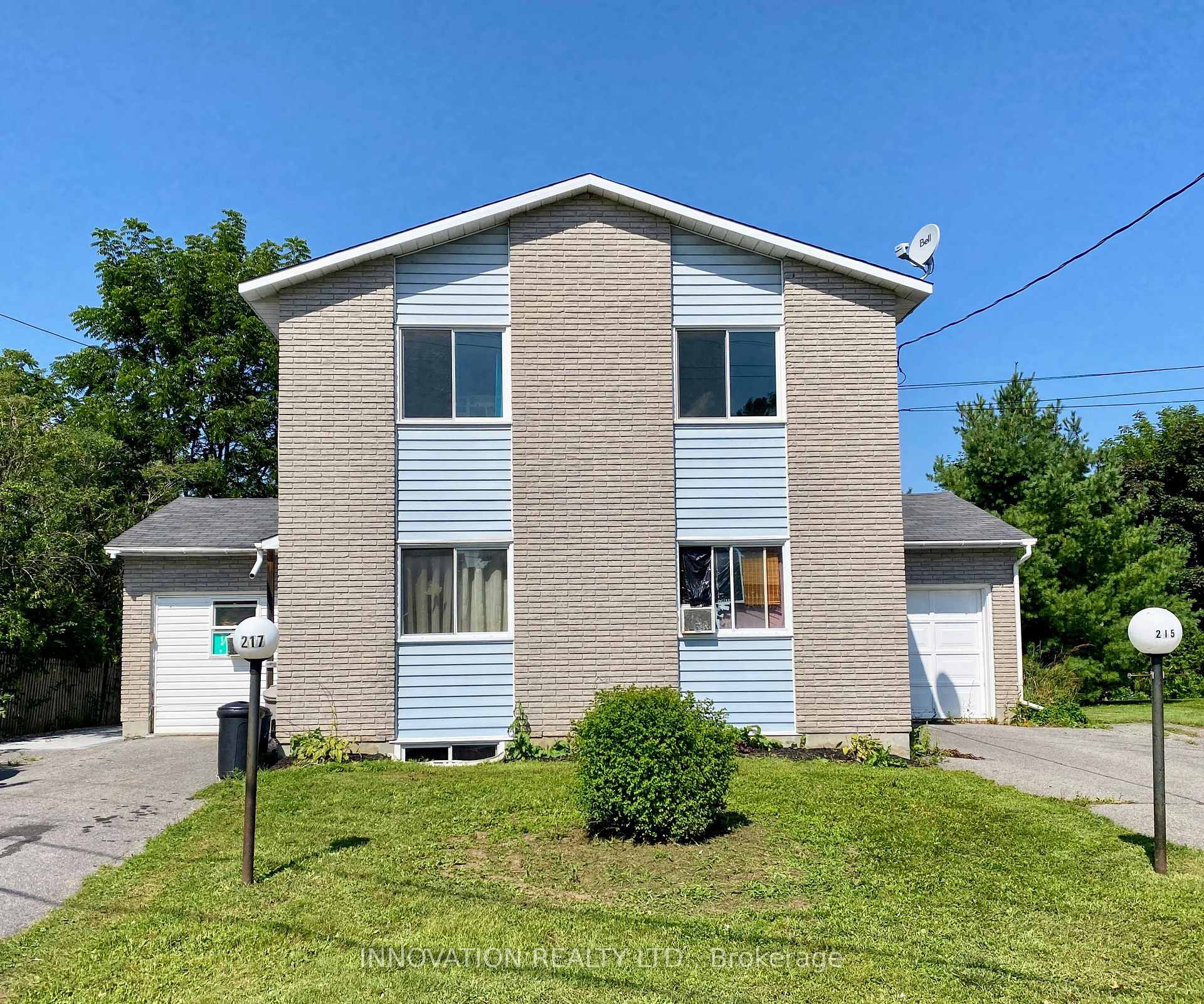 Front of 215-217 Woodward Street