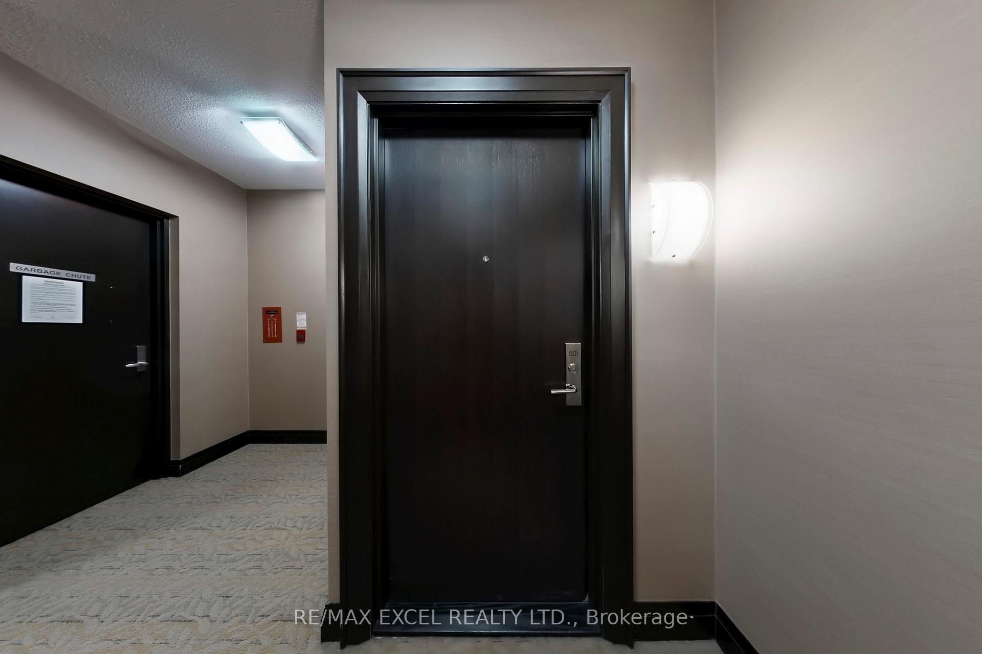 Photo 8 of Unit 501, 151 Upper Duke Crescent, Markham, Unionville — HOMEH