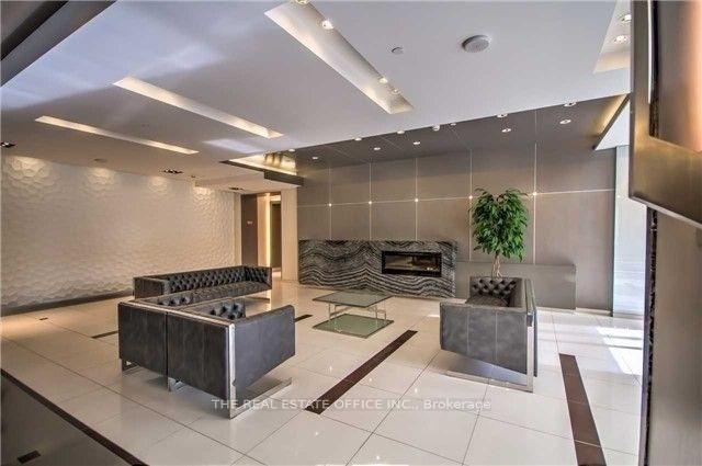 Photo 2 of Unit 911, 7165 Yonge Street, Markham, Grandview — HOMEH