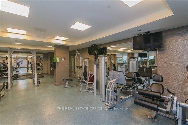Photo 14 of Unit 911, 7165 Yonge Street, Markham, Grandview — HOMEH