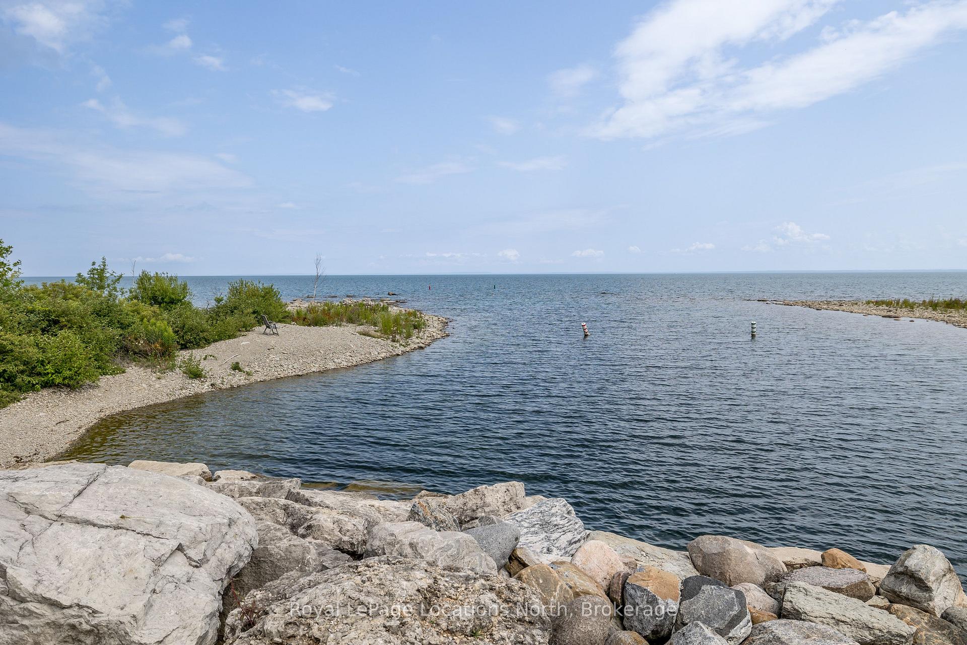 Photo 28 of 21 Marine View Drive, Collingwood — HOMEH
