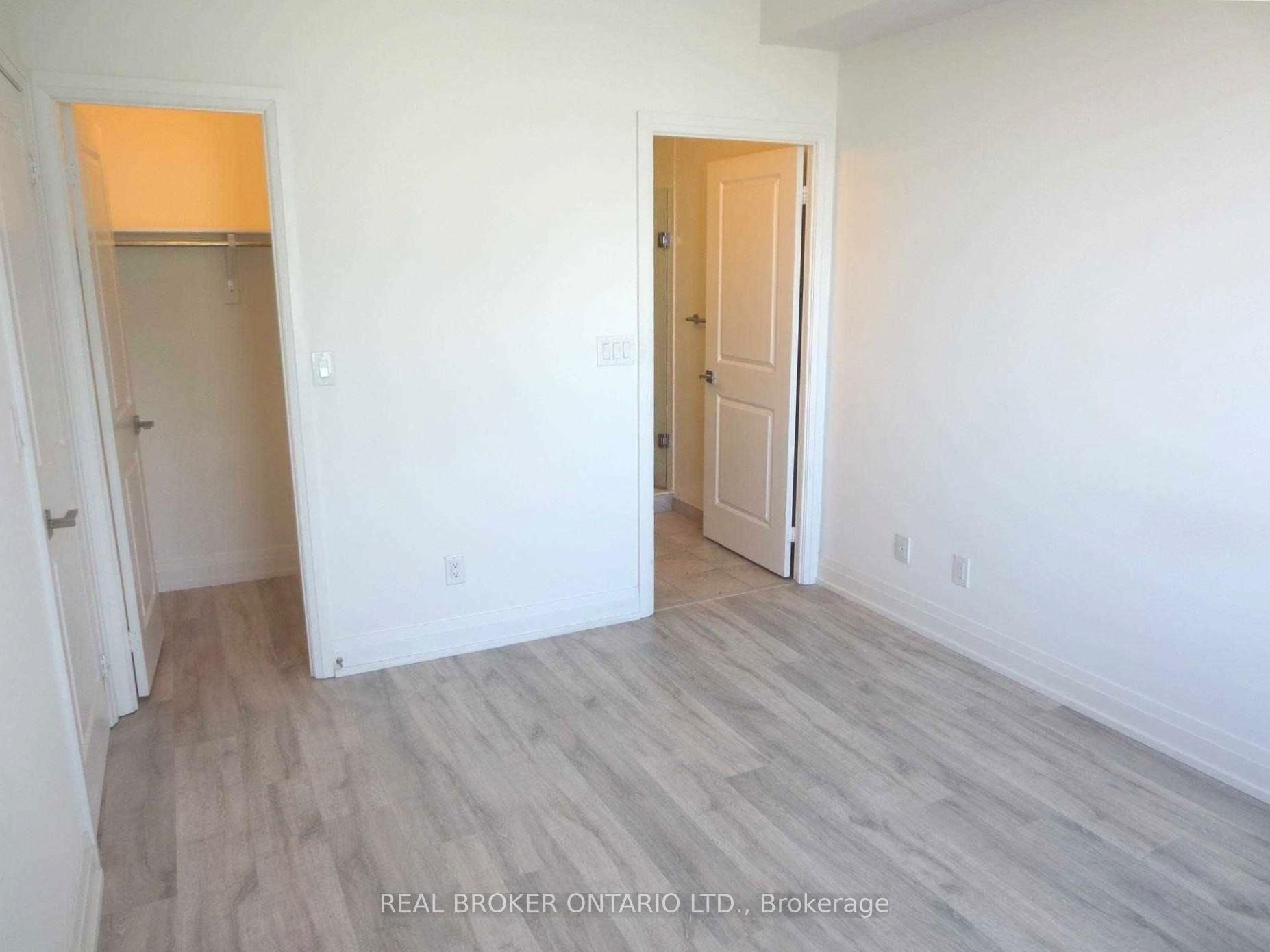 Photo 8 of Unit 1005, 3600 Highway 7 Road, Vaughan, Vaughan Corporate Centre — HOMEH
