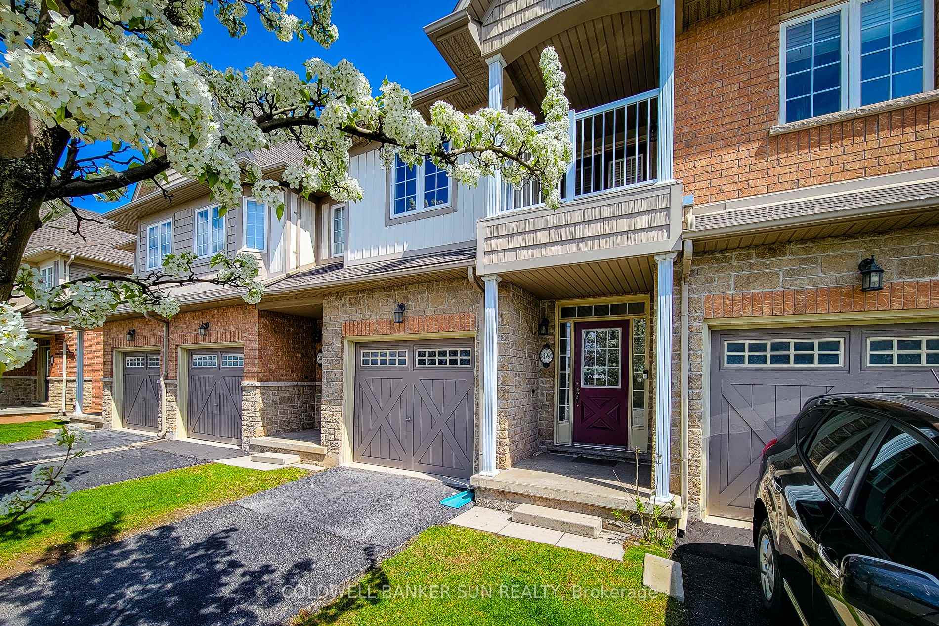 Photo 2 of Unit 49, 170 Dewitt Road, Hamilton, Stoney Creek — HOMEH