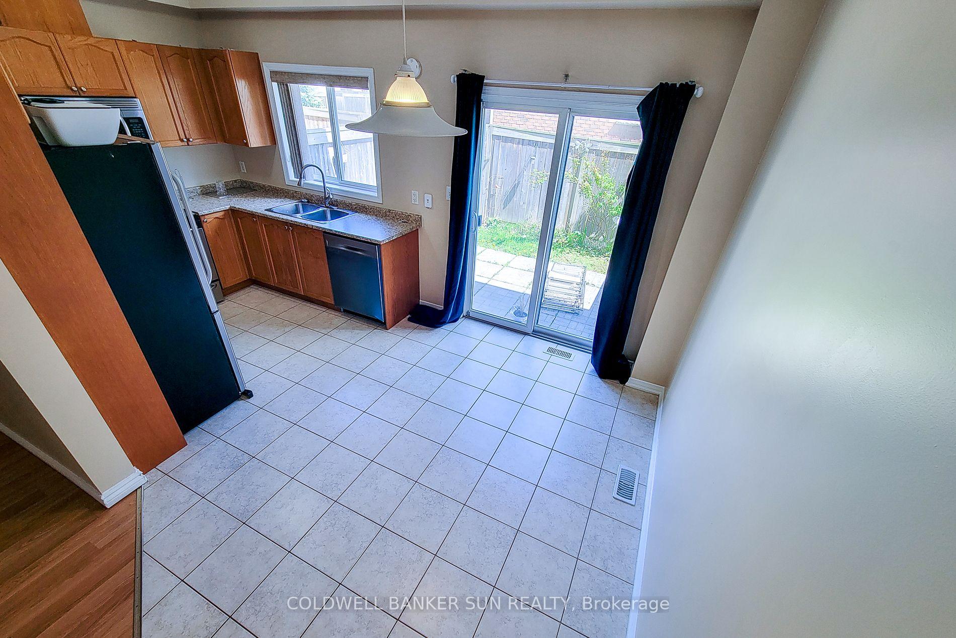 Photo 13 of Unit 49, 170 Dewitt Road, Hamilton, Stoney Creek — HOMEH