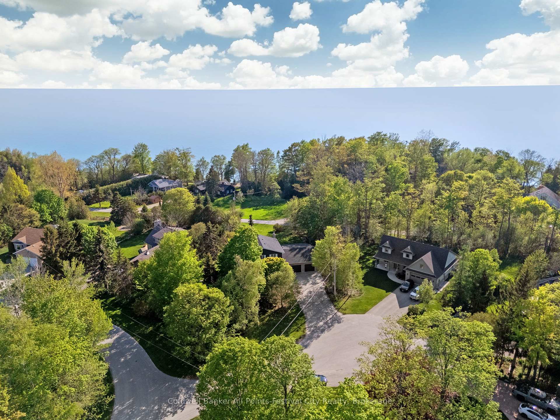 Photo 44 of 79053 Kelly Court, Central Huron, Goderich — HOMEH