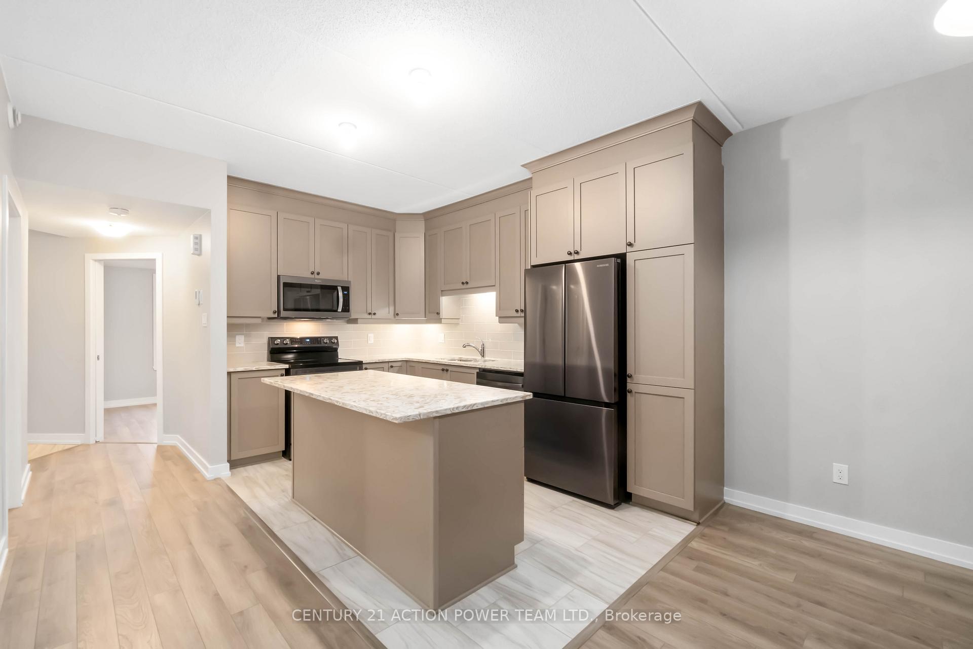 Photo 6 of Unit 209, 83 St Moritz Trail E, Embrun — HOMEH