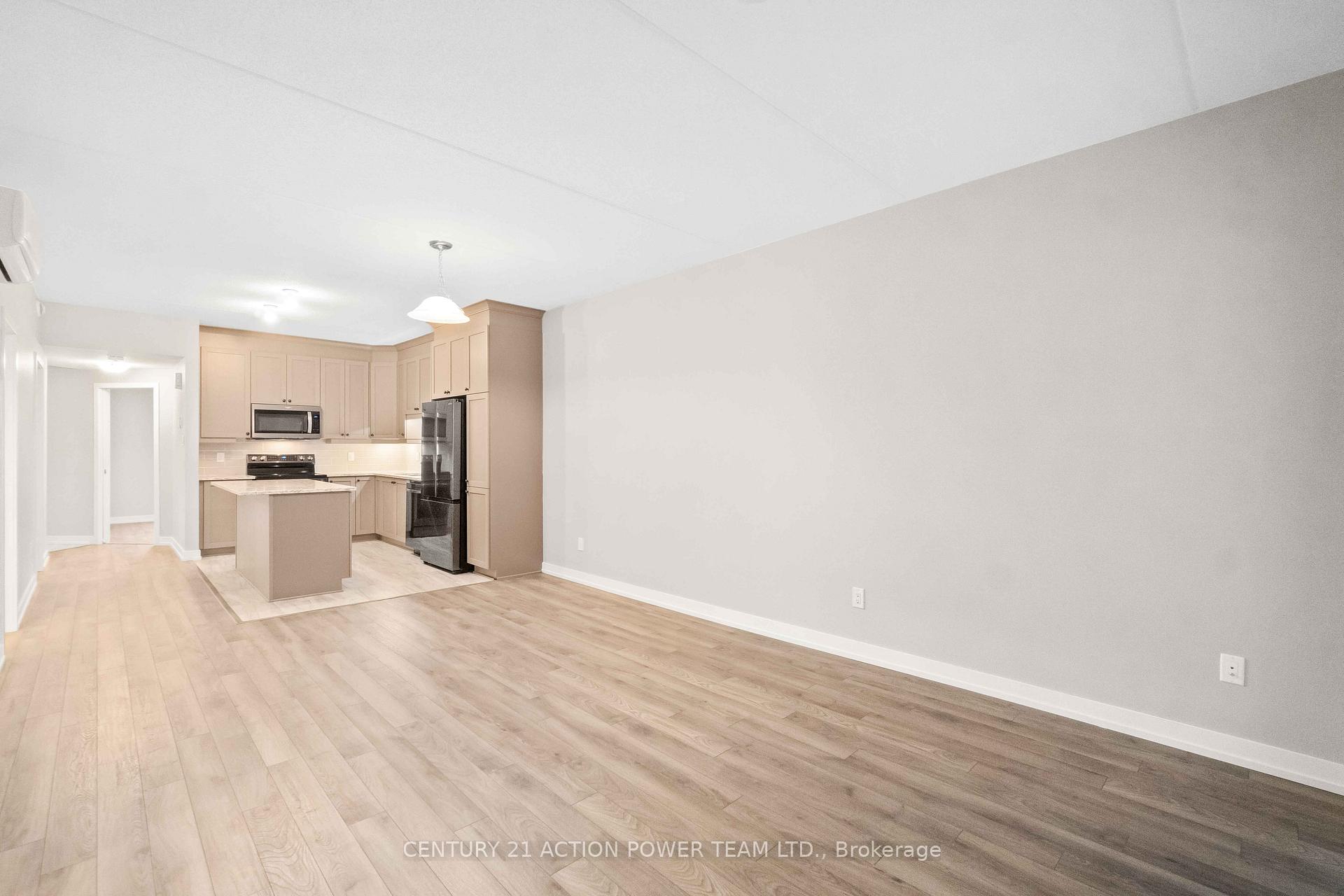 Photo 11 of Unit 209, 83 St Moritz Trail E, Embrun — HOMEH