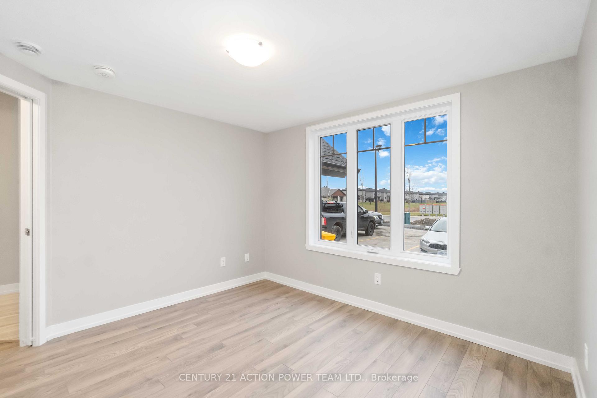 Photo 19 of Unit 209, 83 St Moritz Trail E, Embrun — HOMEH