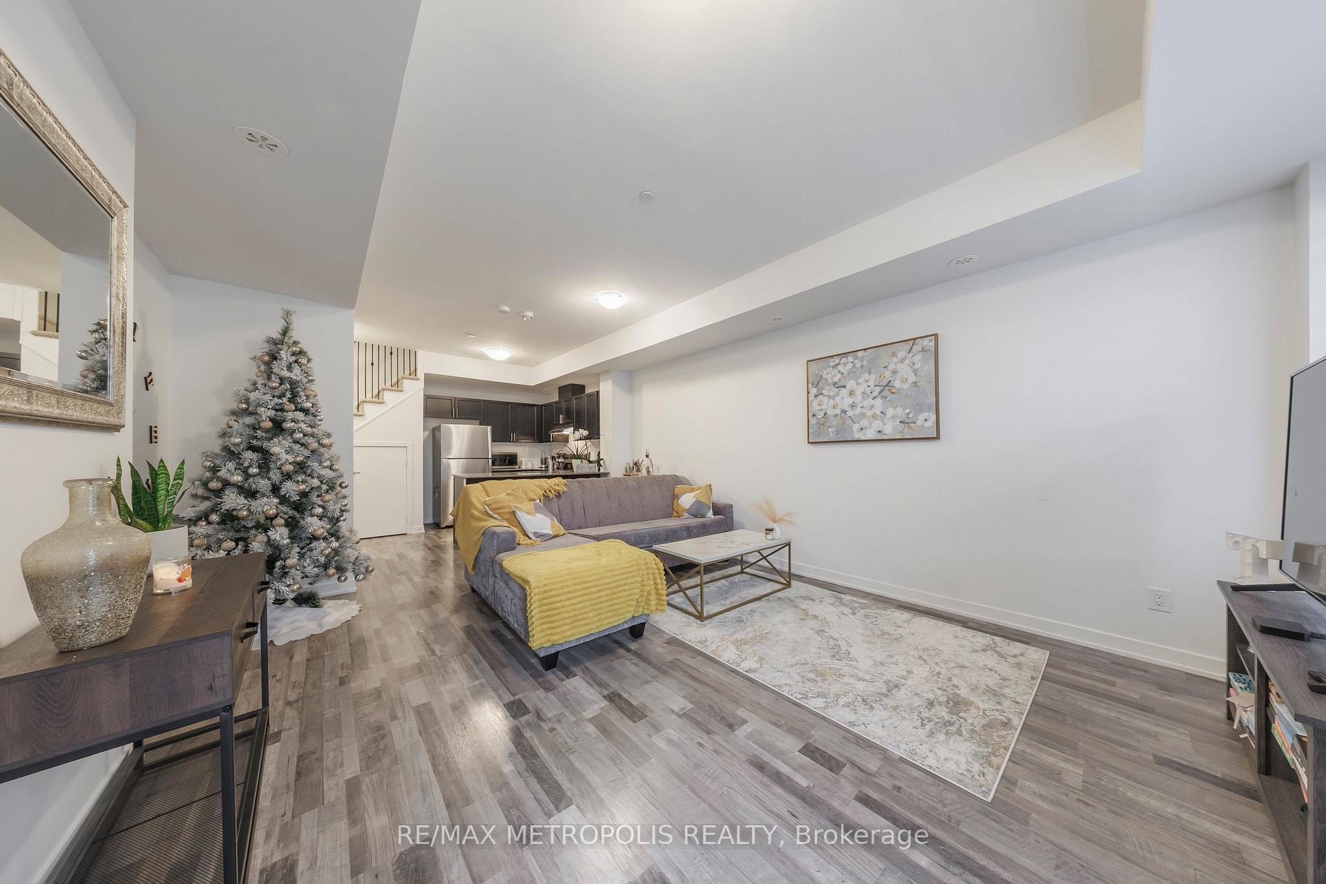 Photo 5 of Unit 317, 1460 Whites Road, Pickering, Woodlands — HOMEH