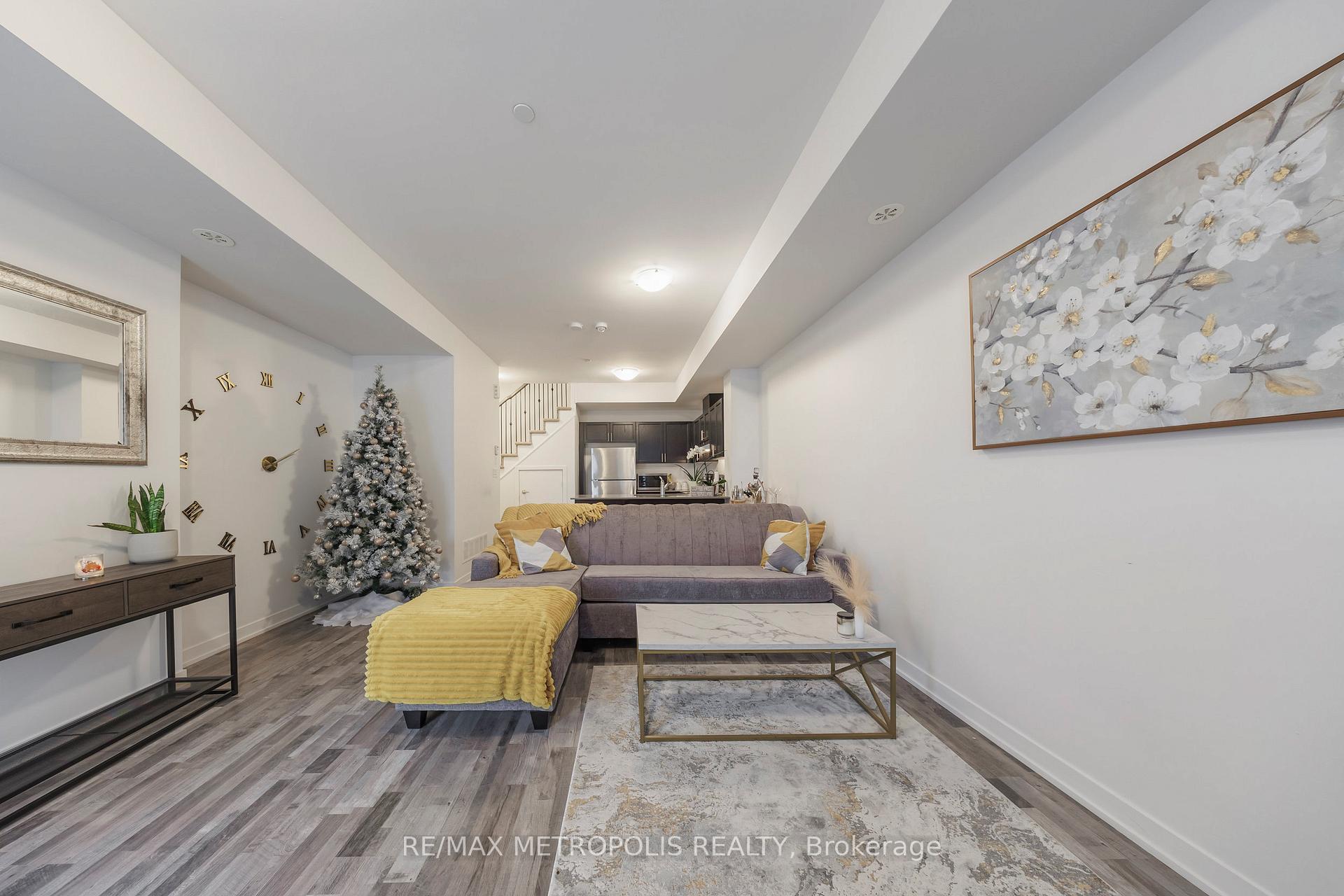 Photo 6 of Unit 317, 1460 Whites Road, Pickering, Woodlands — HOMEH