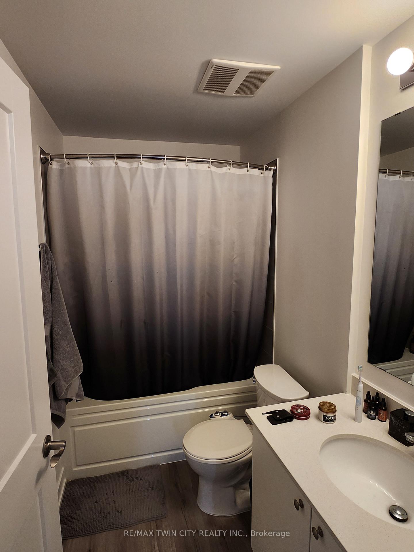 Photo 15 of Unit 419, 251 Northfield Drive E, Waterloo — HOMEH