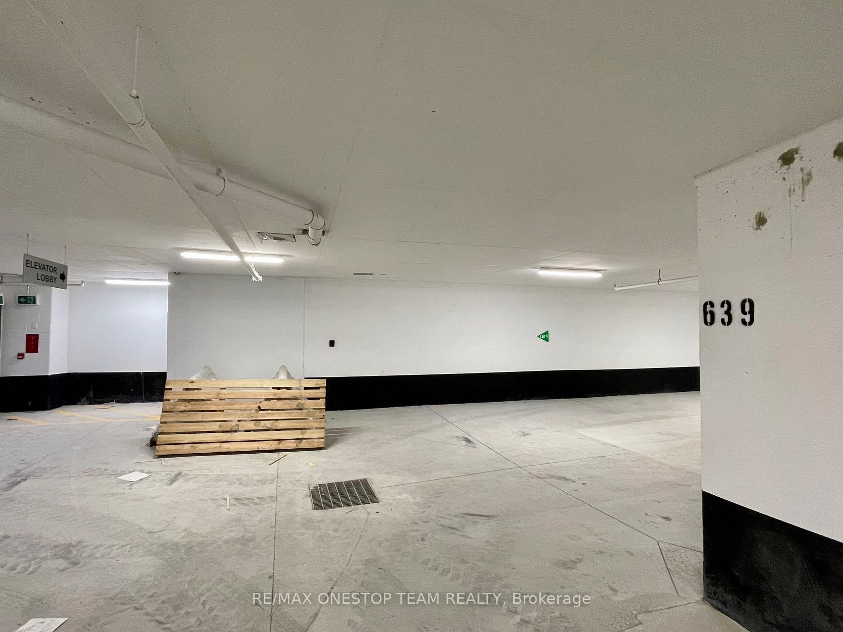 Photo 16 of Unit 1009, 1000 Portage Parkway, Vaughan, Vaughan Corporate Centre — HOMEH