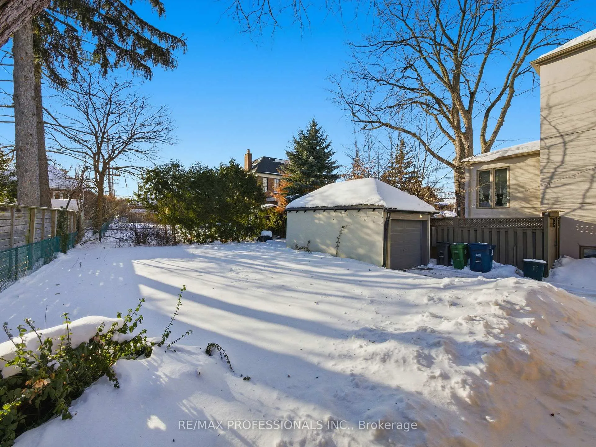 Photo 42 of 168 The Kingsway, Etobicoke, Kingsway South — HOMEH