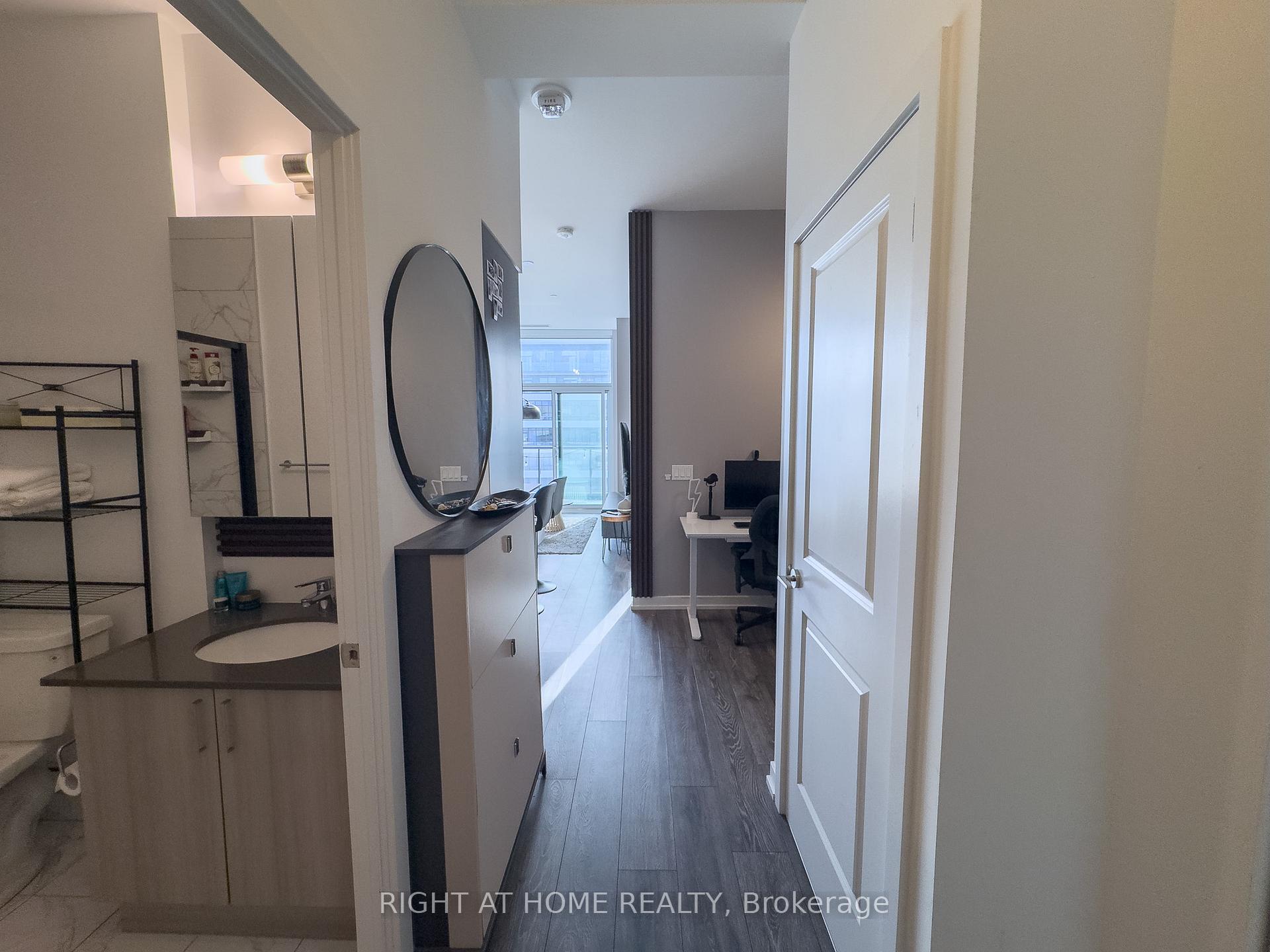Photo 8 of Unit PH2804, 1455 Celebration Drive, Pickering, Bay Ridges — HOMEH