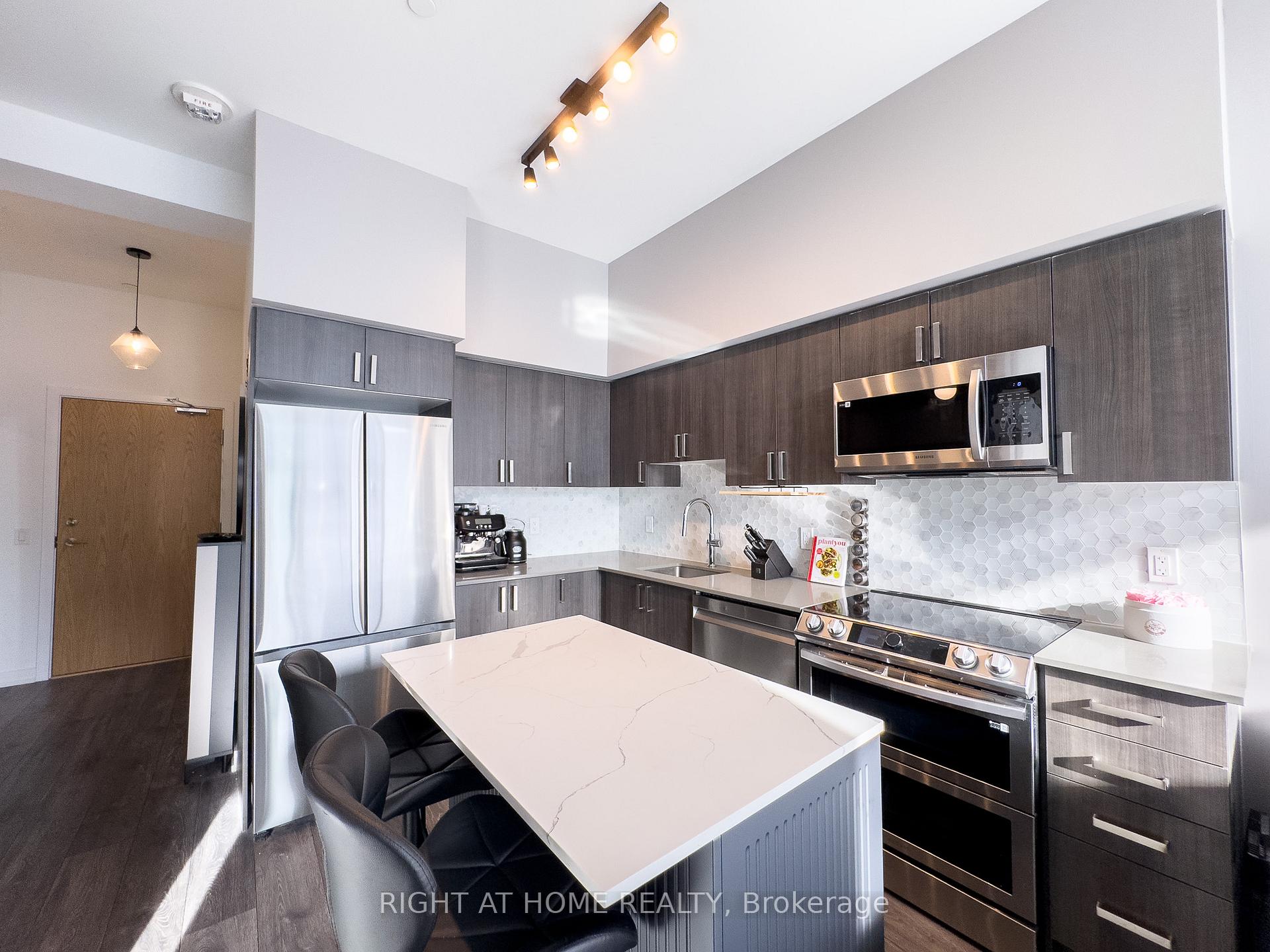 Photo 17 of Unit PH2804, 1455 Celebration Drive, Pickering, Bay Ridges — HOMEH