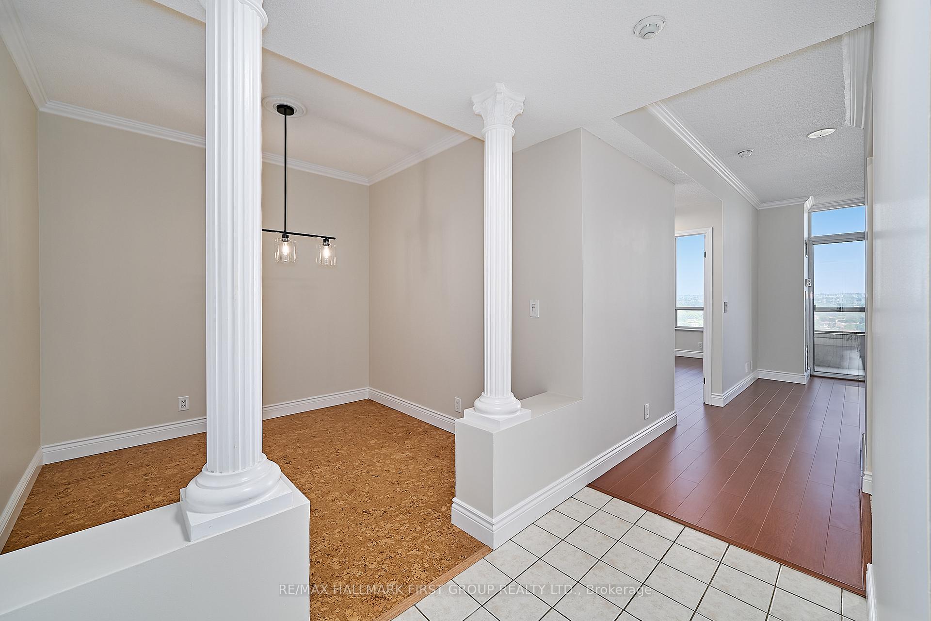 Photo 4 of Unit 1716, 1000 The Esplanade Road N, Pickering, Town Centre — HOMEH