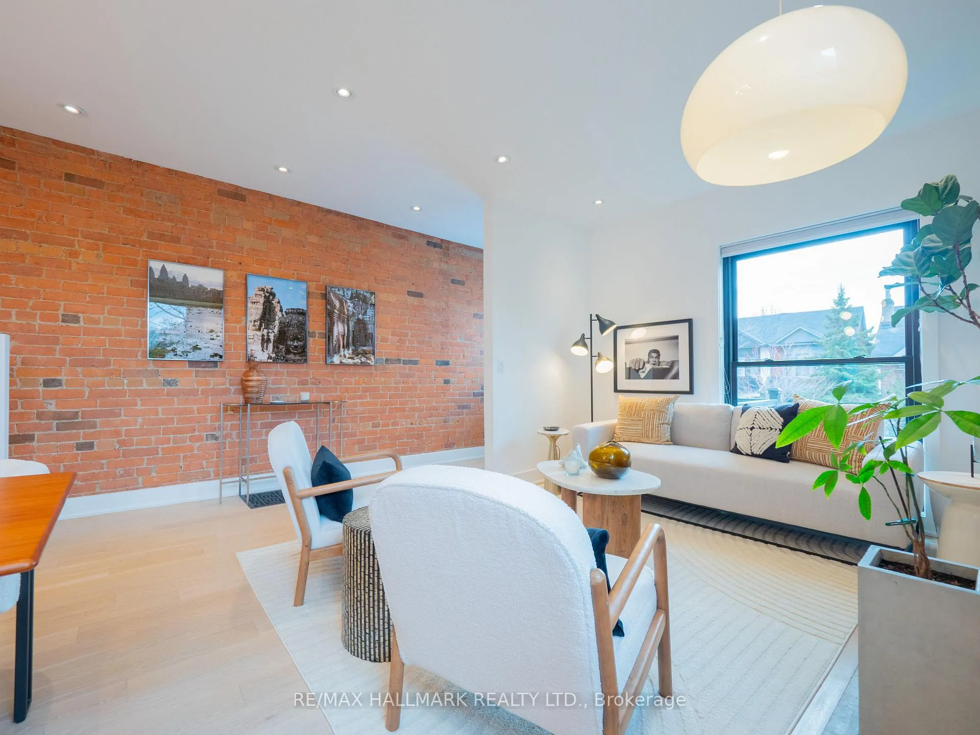Photo 8 of 192 Withrow Avenue, Toronto, North Riverdale — HOMEH